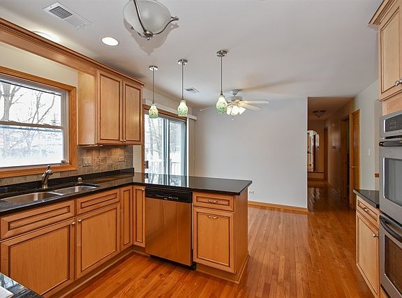 4th image of 8530 Paloma Dr
