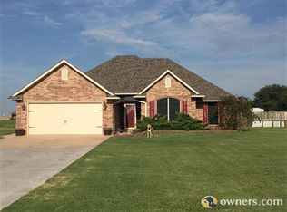 808 Timberland Way, Tuttle, OK 73089