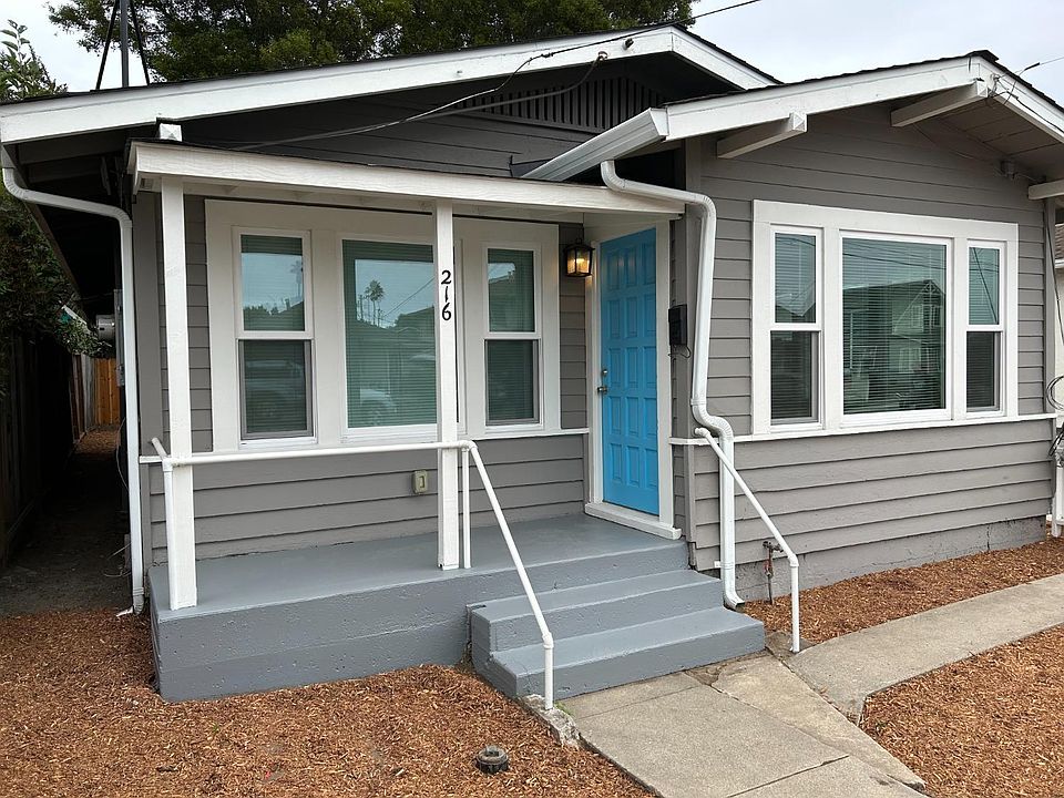 216 Ocean St Santa Cruz CA 95060 Zillow