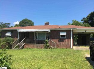 9 White Oak Rd, Woodruff, SC 29388