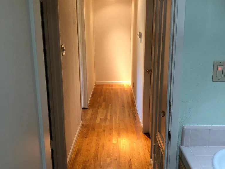 Reed St — Photo 3