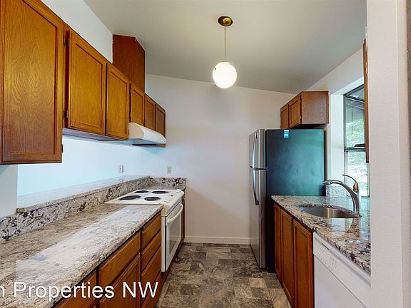 4th image of 11323 Rainier Ave S APT C