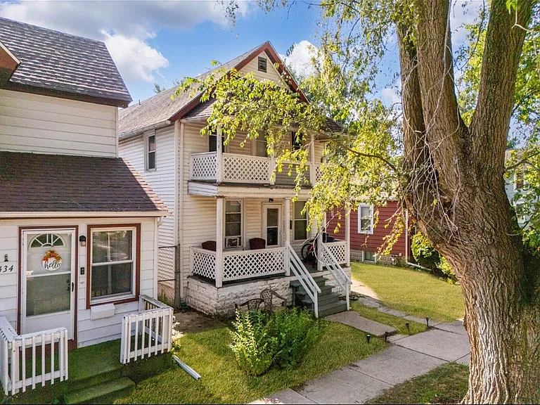 436 S 4th Ave — Photo 2