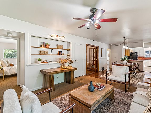 5th image of 3004 W Teton St