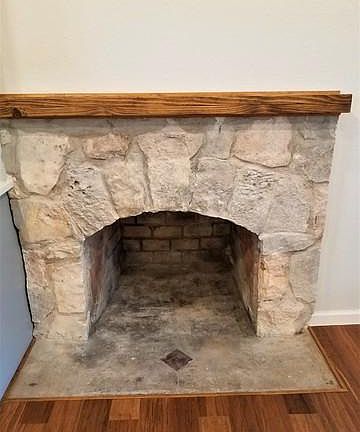 5th image of 17803 Hilltop Dr