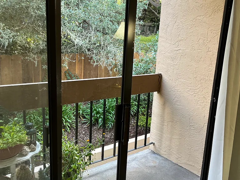 3207 Golden Oaks Ln — Photo 13
