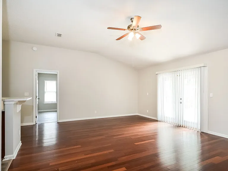 12640 Ashmore Green Dr S — Photo 6