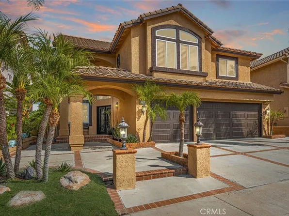 29 Calabria Ln, Foothill Ranch, CA 92610