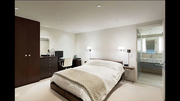 Rented by Compass | media 12