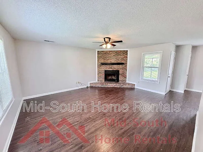 7328 Hillshire Dr — Photo 10