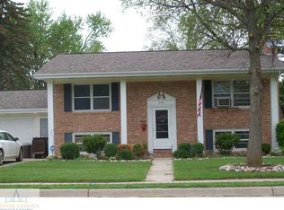 866 Kent St, Portland, MI 48875