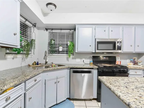 4613 Sandalwood Ave, Rosenberg, TX 77471