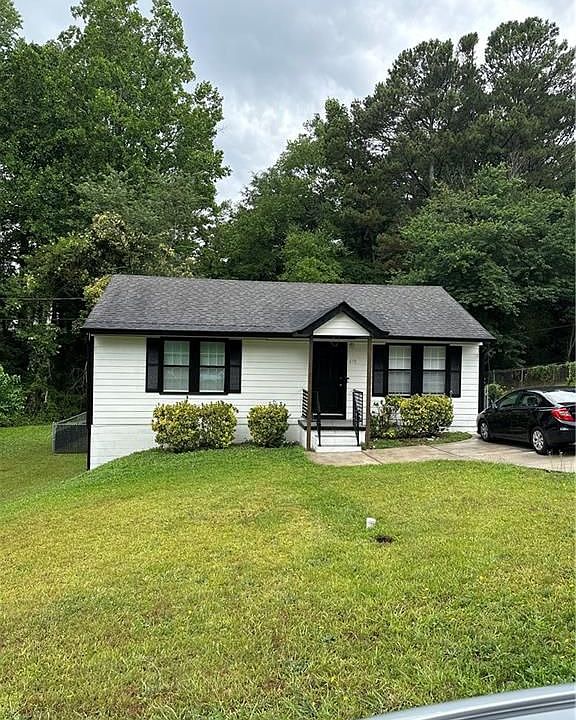 1st image of 619 Seminole Pl