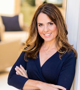 Stephanie  Cowan