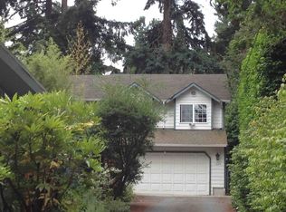 1225 NE 105th St, Seattle, WA 98125