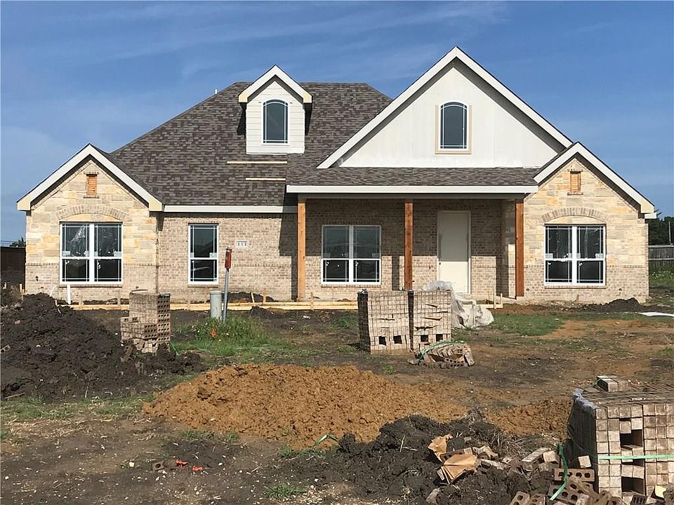 1st image of 111 Wallace Dr