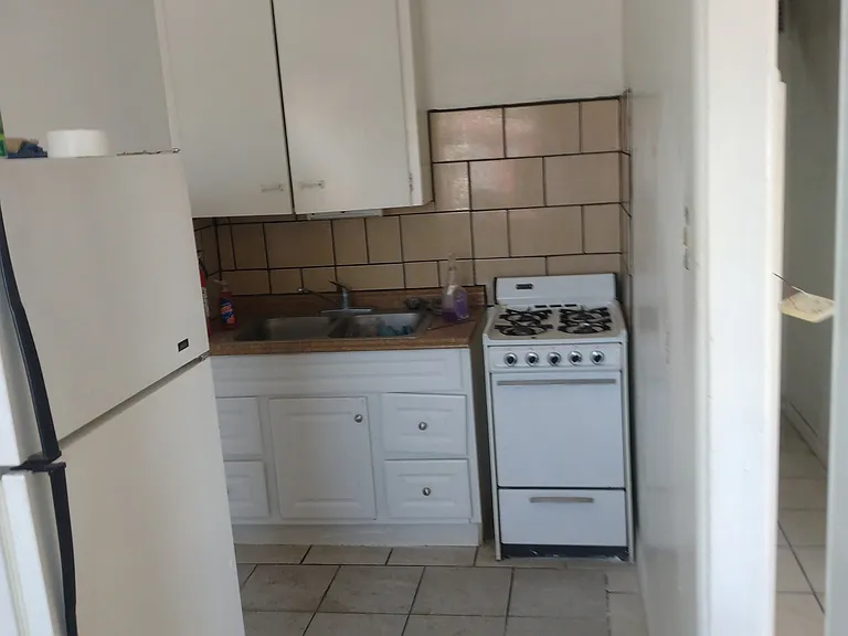 1201 Nancy St #2 — Photo 3