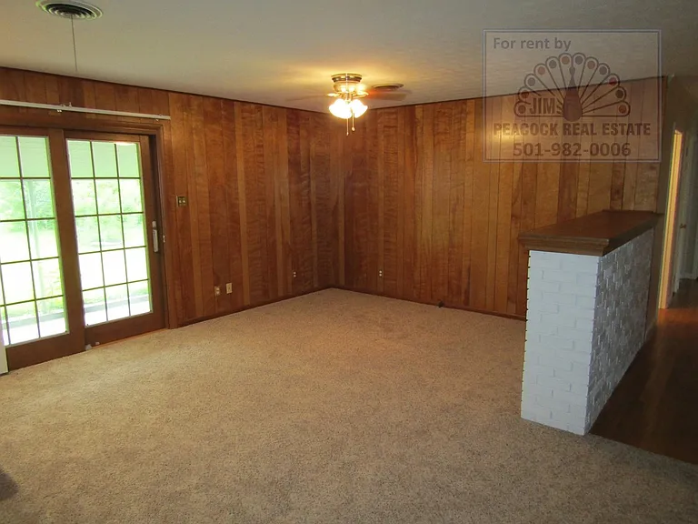 509 S Longfield Ave — Photo 14
