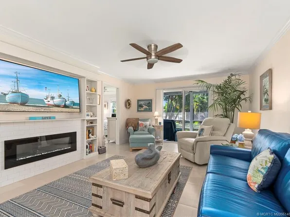 1905 SW Palm City Rd APT 3-F, Stuart, FL 34994