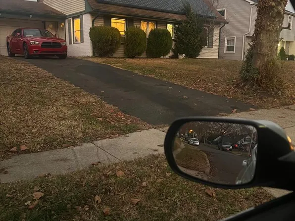 39 Babcock Ln, Willingboro, NJ 08046