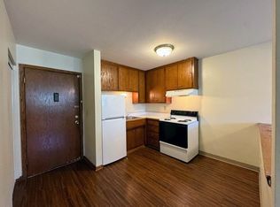 400 6th Ave SE APT 2, Minneapolis, MN 55414