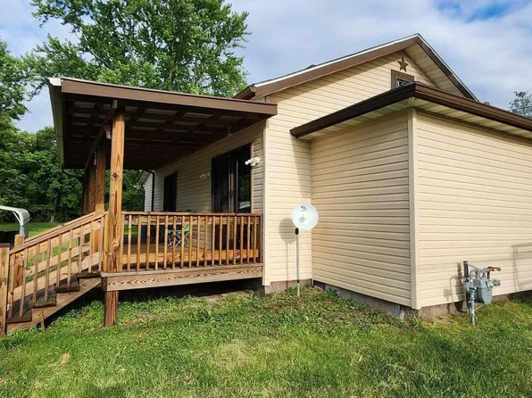 2402 Taylor Rd, West Frankfort, IL 62896