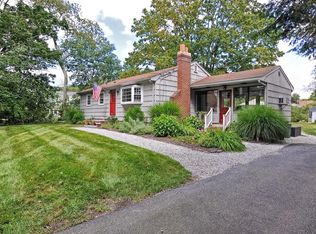 43 Ashland St, Holliston, MA 01746