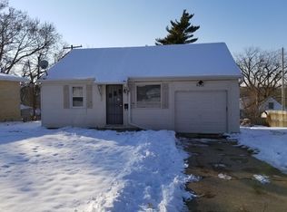 4008 N 61st St, Omaha, NE 68104