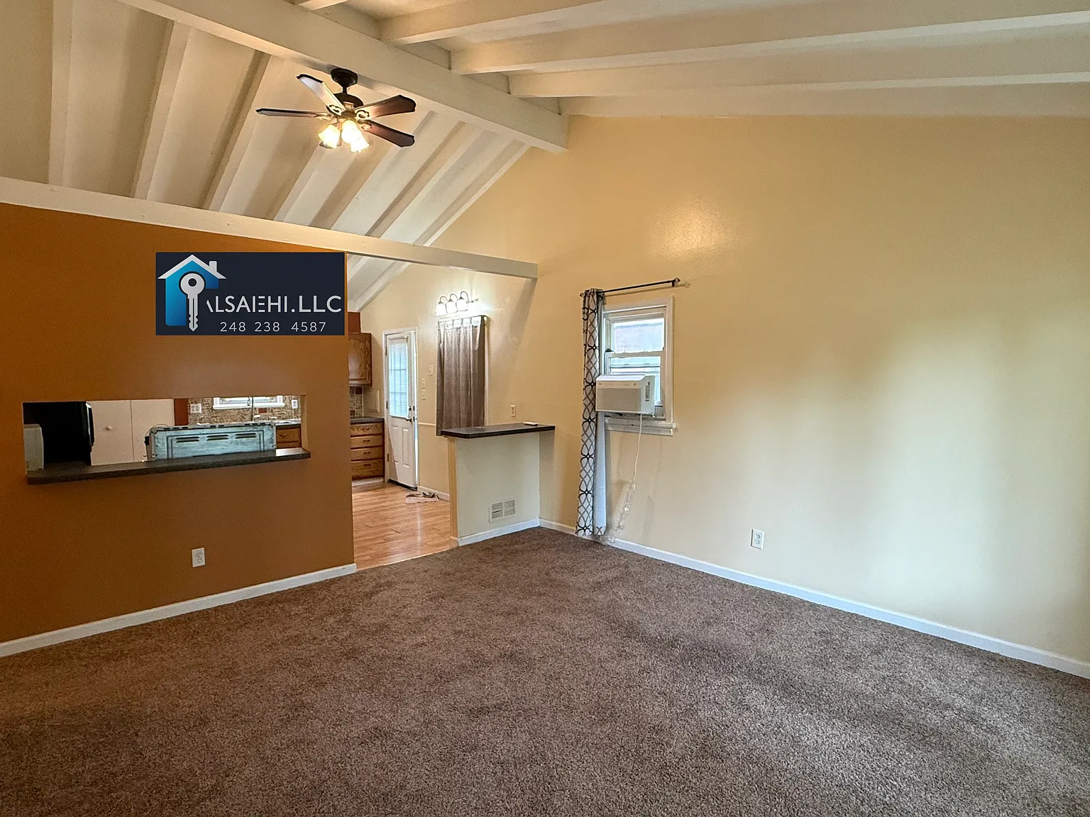 25102 Lehigh st — Photo 2