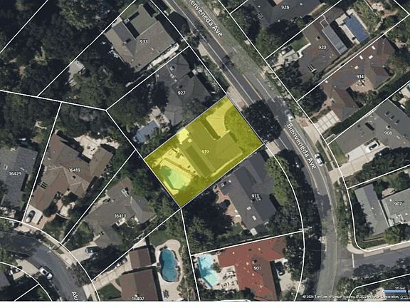 2nd image of 919 Bienveneda Ave