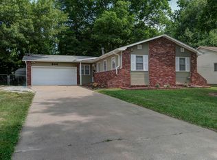 3001 E Verona St, Springfield, MO 65804