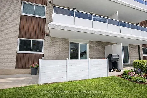 71 Vanier Dr #110 Photo 1