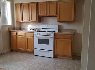 7826 Lockwood Rd, Dundalk, MD 21222