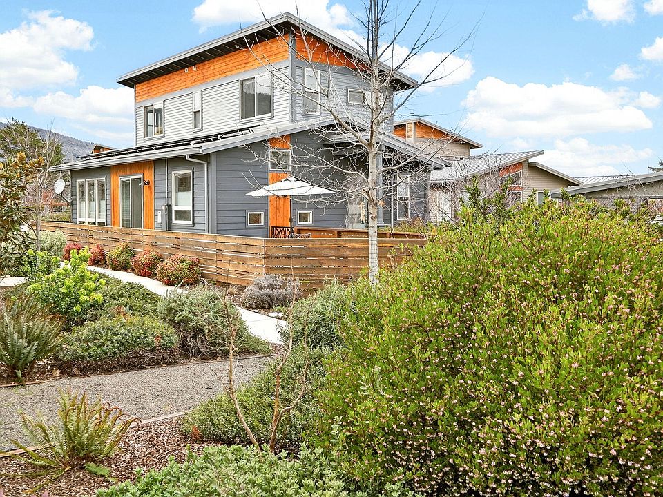 1st image of 100 Dunn Cir