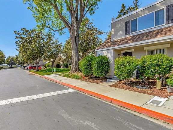 3rd image of 506 Cedargate Ln