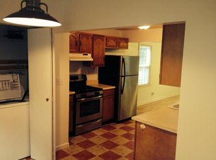 35500 Hanna Rd, Willoughby Hills, OH 44094