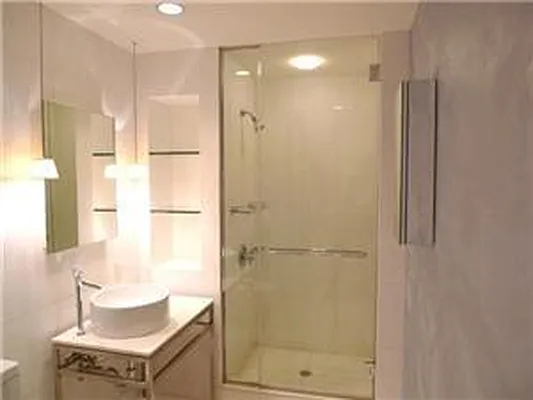 Sold by B.H. TAL Real Estate | media 5