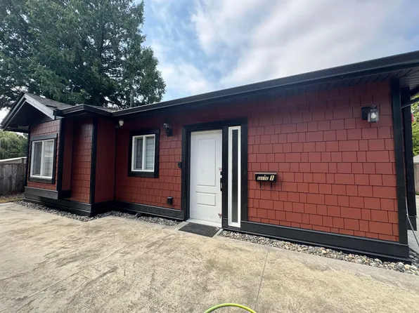 11901 Gee St, Maple Ridge, BC V2X 7L8