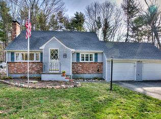 17 Fiske Ave, Upton, MA 01568