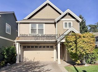 17803 SW Robert Ln, Beaverton, OR 97078