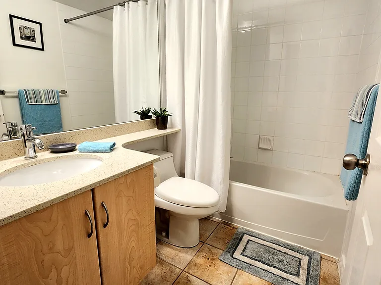 1121 6th Ave SW #1811 — Photo 20