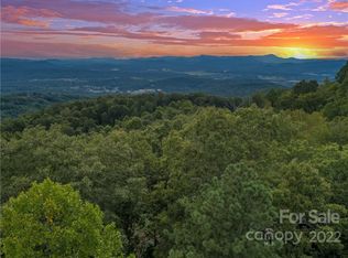 46 Mountain Laurel Ln, Fletcher, NC 28732