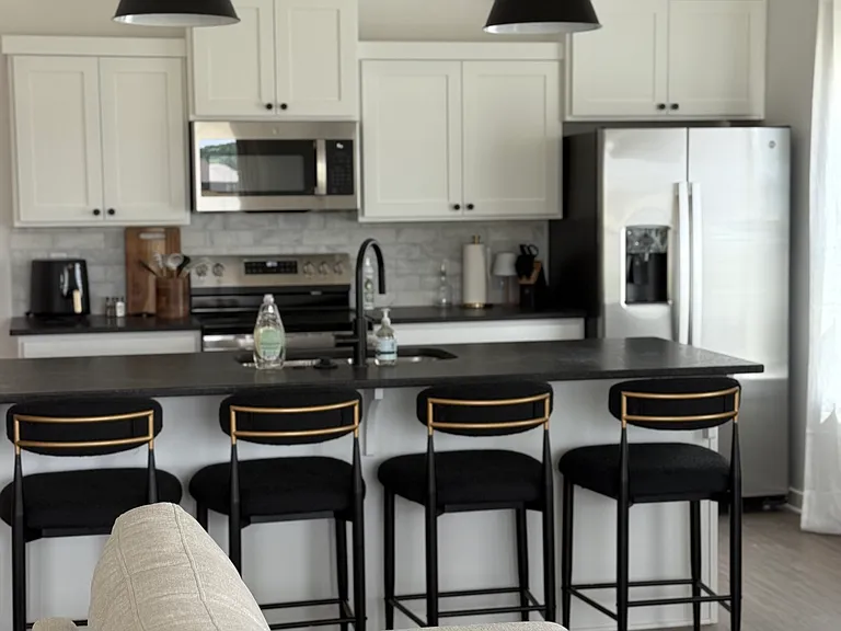 9621 Sequoia Ln — Photo 3