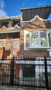 4253 Byron Avenue, Bronx, NY, 10466
