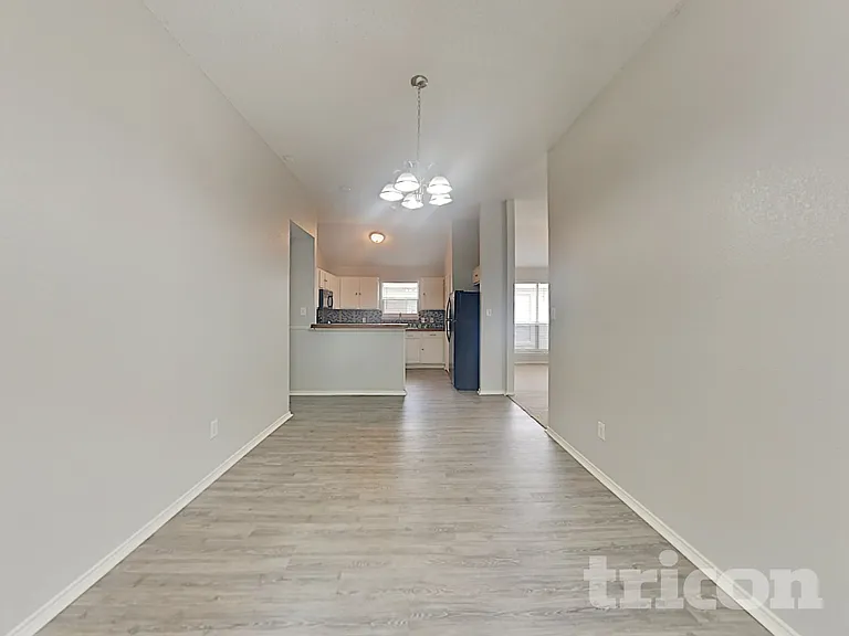 10525 Flamewood Dr — Photo 20