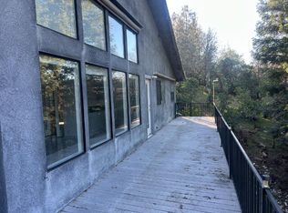 582 River Oaks Dr, Redding, CA