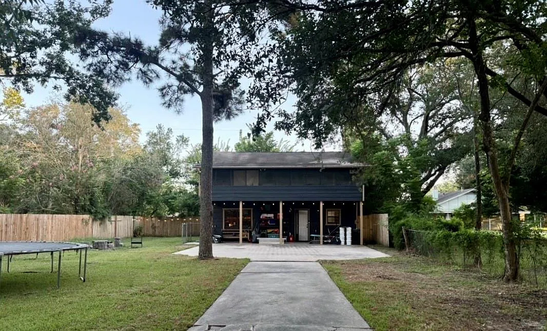 3 bed, 2.0 bath, 1536 sqft, $2,100 — Photo 2