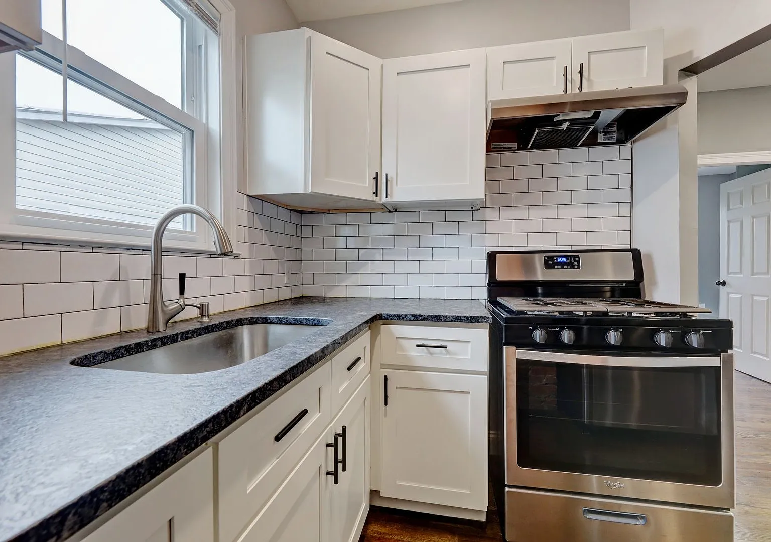 120 Center Street — Photo 2