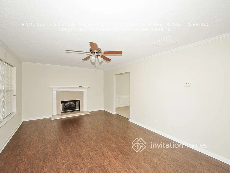 4377 Shoreside Cir — Photo 3