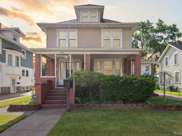 206 Arbor Ave, Monroe, MI 48162